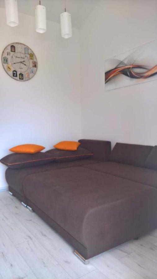 Apartment Poleti Malinska Eksteriør billede